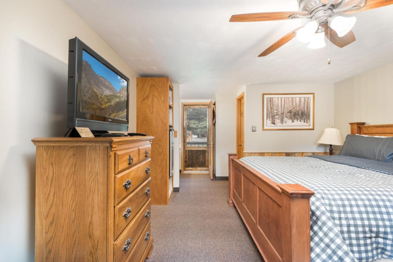 אסטס פארק 4 Seasons Inn On Fall River מראה חיצוני תמונה